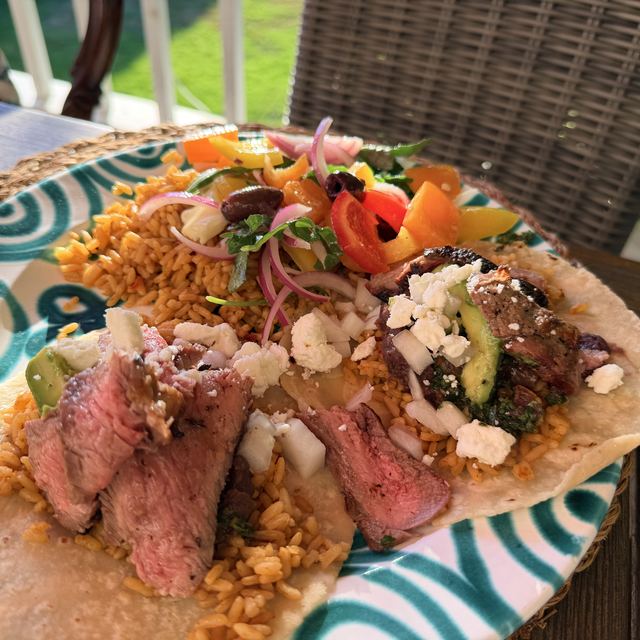 Colorful plate